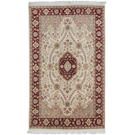 Tapis Ispahan 140x228 tapis persan fait main