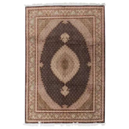 Tapis Tabriz 198x291 tapis persan fait main pour le salon